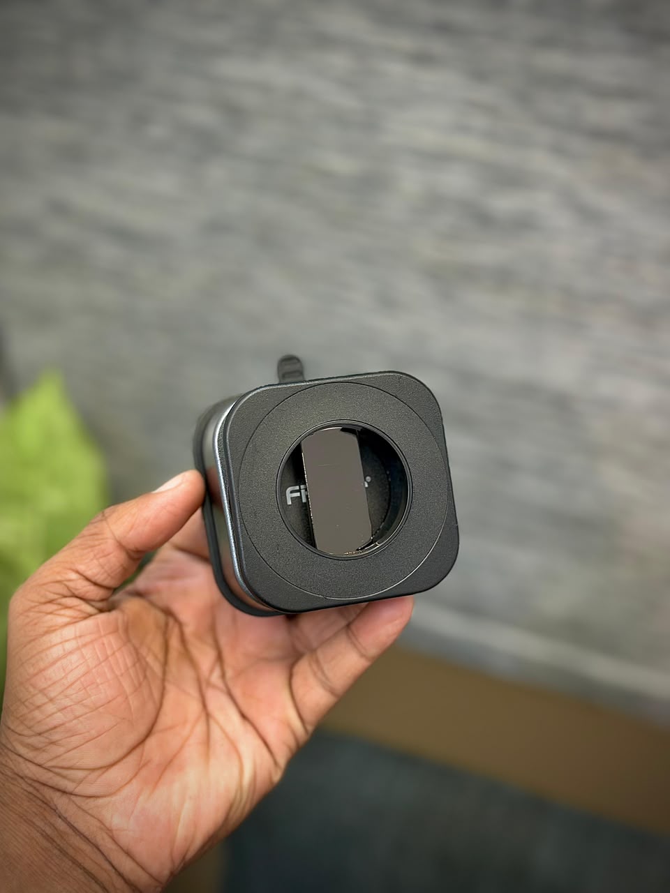 Fitgear FG-94 Vacuum Magnetic Phone Stand